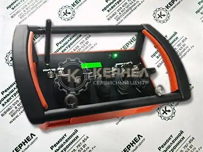 Ремонт пульта управления краном-манипулятором Ремонт пульта управления краном-манипулятором